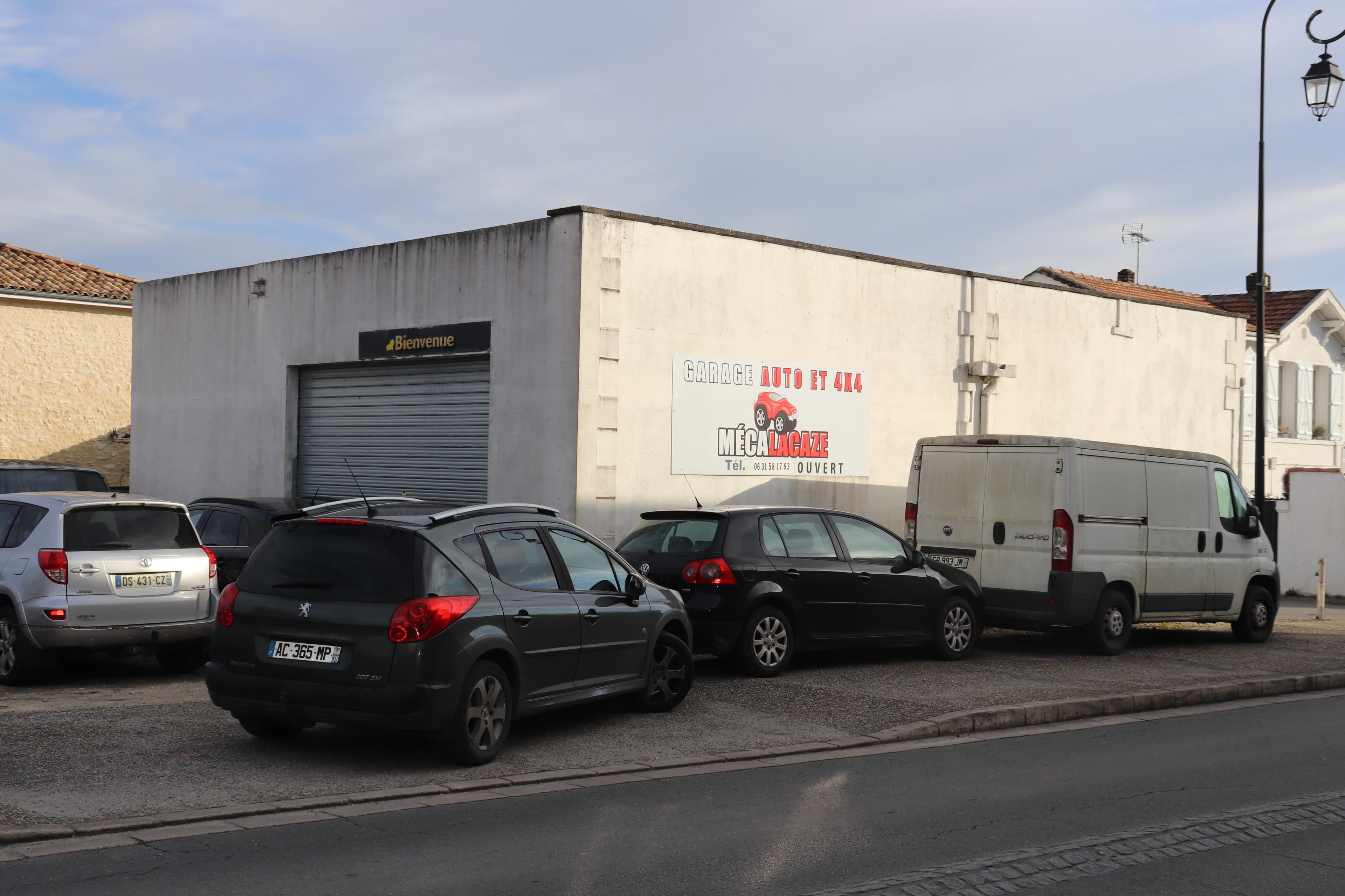 Garage